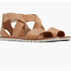 NWT Sorel II Tan Sandal Size 7.5
